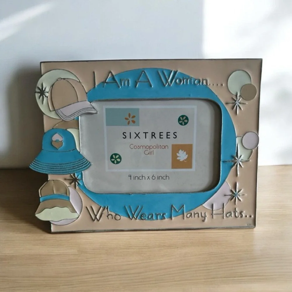 Sixtrees A Woman Who Wears Many Hats Cute Metal Enamel Picture Frame 4X6 Mom